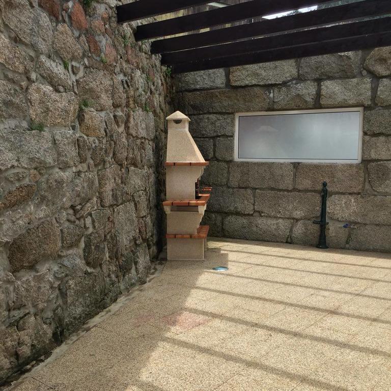 Geresiana Apartamentos Buitenkant foto