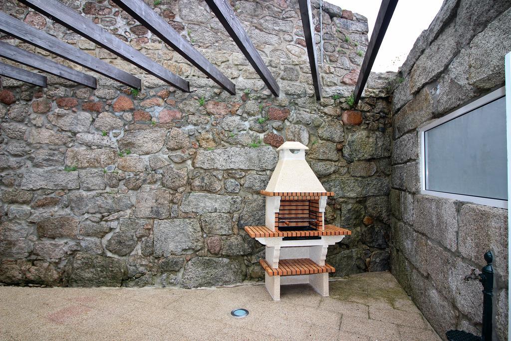 Geresiana Apartamentos Buitenkant foto